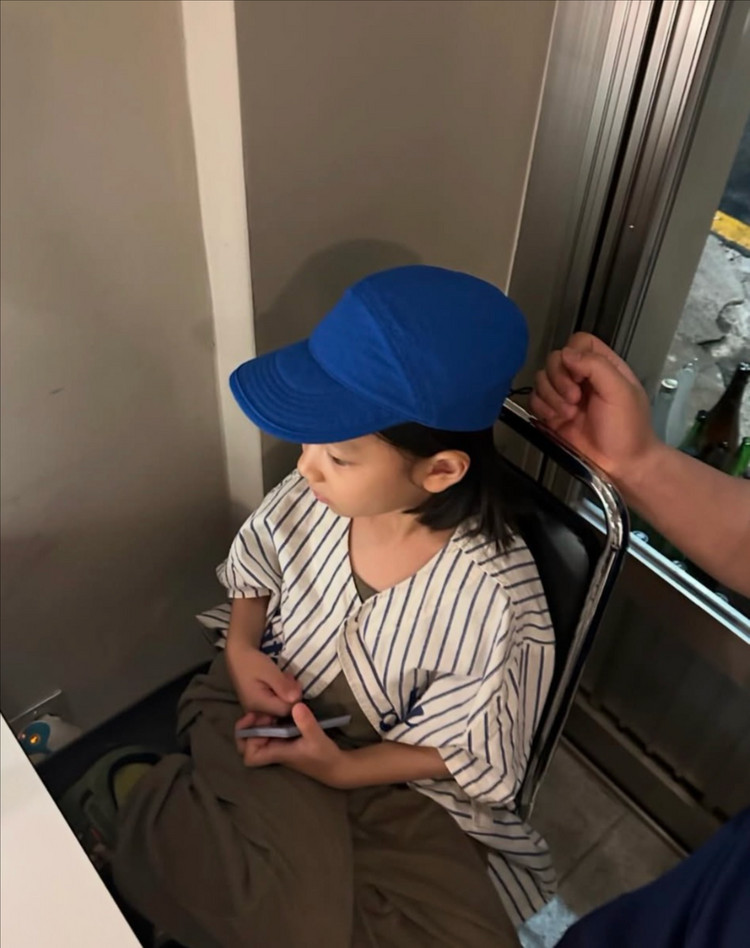 시우하루 카본 캡 블루 키즈 모자 유아 이미지