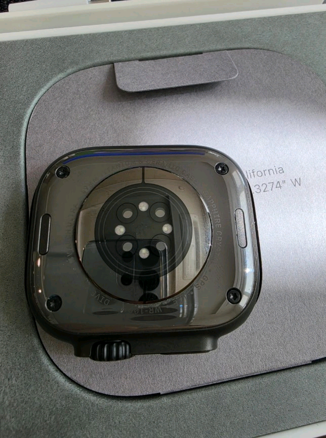 애플워치 울트라2 49mm 블랙 티타늄 상태(최상) 팔아요 이미지