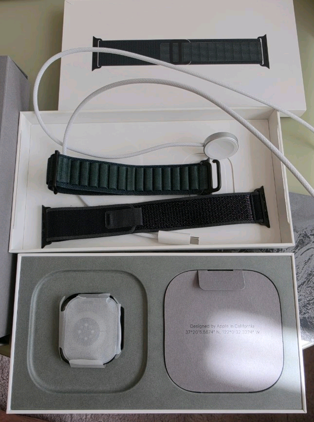 애플워치 울트라2 49mm 블랙 티타늄 상태(최상) 팔아요 이미지