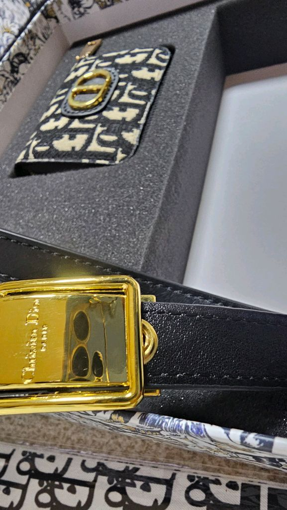 최상급 디올 몽테인30 오블리크 크로스백+카드지갑+키링+리본스카프 세트 새상품 이미지