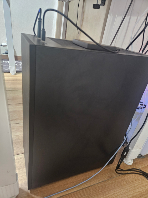 RTX 5060 램32GB 고사양 게이밍 컴퓨터 본체 팝니다 [서울 구로동] 이미지