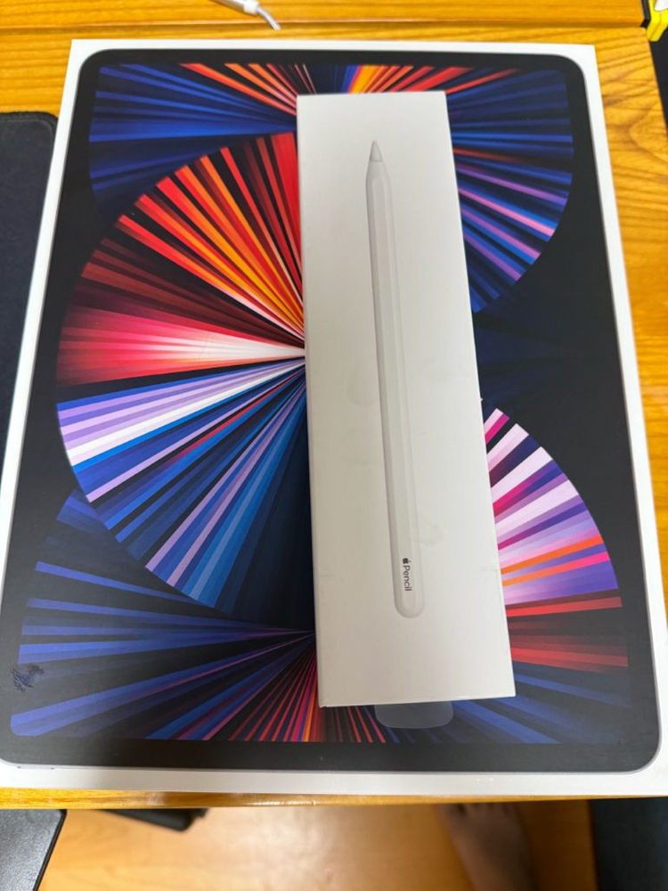 Apple iPad Pro 12.9 (5세대) Wi-Fi 128GB + 애플펜슬 2세대 이미지