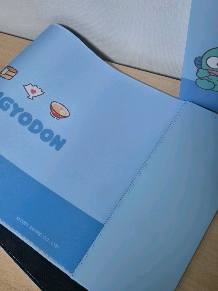 산리오 한교동 듀얼 고속 무선충전 데스크패드 장패드 이미지