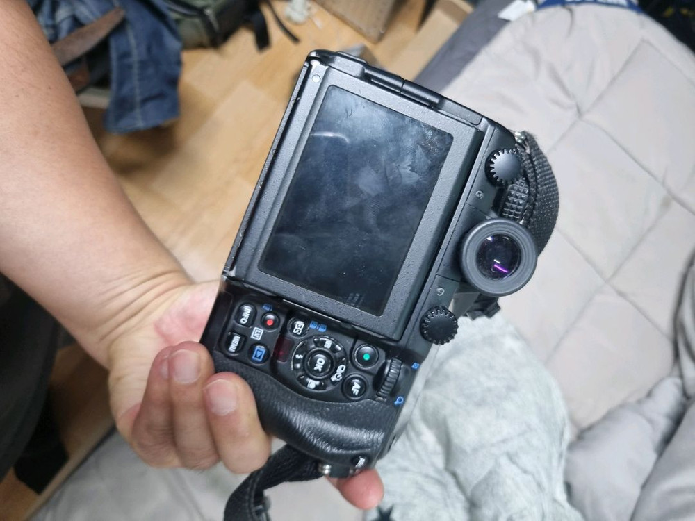 펜탁스 645z 중형카메라 DSLR 카메라 이미지