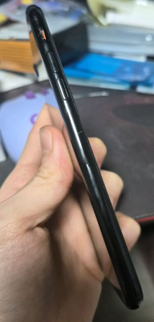 아이폰7 블랙 128GB 이미지