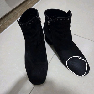 바바라 스웨이드 부츠 이미지