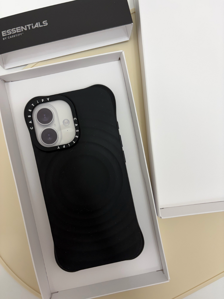 아이폰17 케이스티파이 리플케이스 블랙 이미지