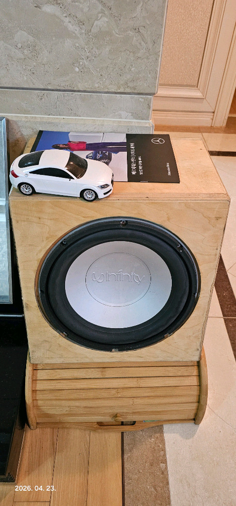 카오디오 인피니티 12인치 우퍼 명기 이미지