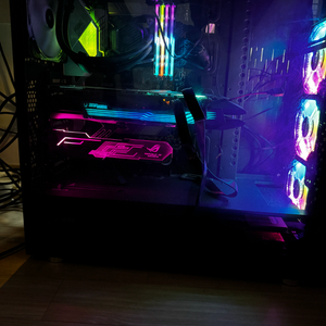 9900k,3080ti 및 컴퓨터 모니터 풀셋 이미지