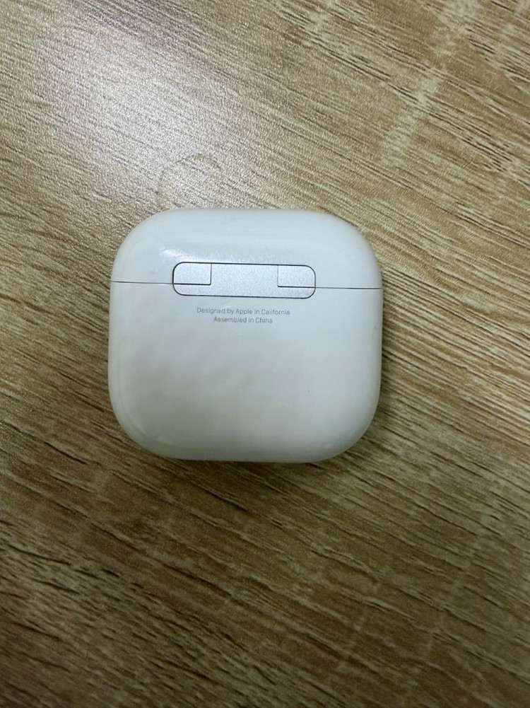에어팟 4세대 본체(노캔 X) 급처 이미지