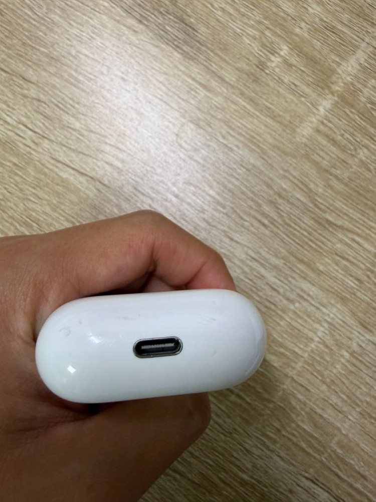 에어팟 4세대 본체(노캔 X) 급처 이미지