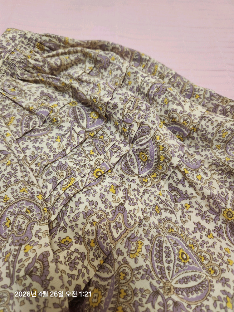 바네사브루노 블라우스ㅡ 55,페이즐리 이미지