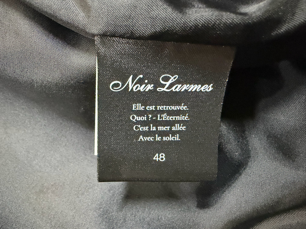 느와르라르메스 세미오버 이미지