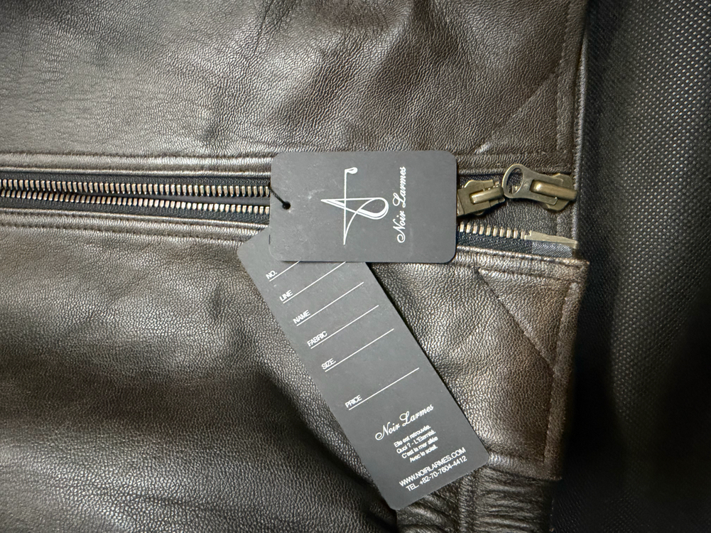 느와르라르메스 세미오버 이미지