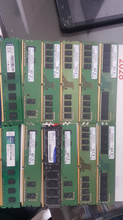 삼성전자﻿ PC 데스크탑 노트북 RAM램 메모리 DDR4 DDR3 4기가 8기가 8gb 팝니다 이미지