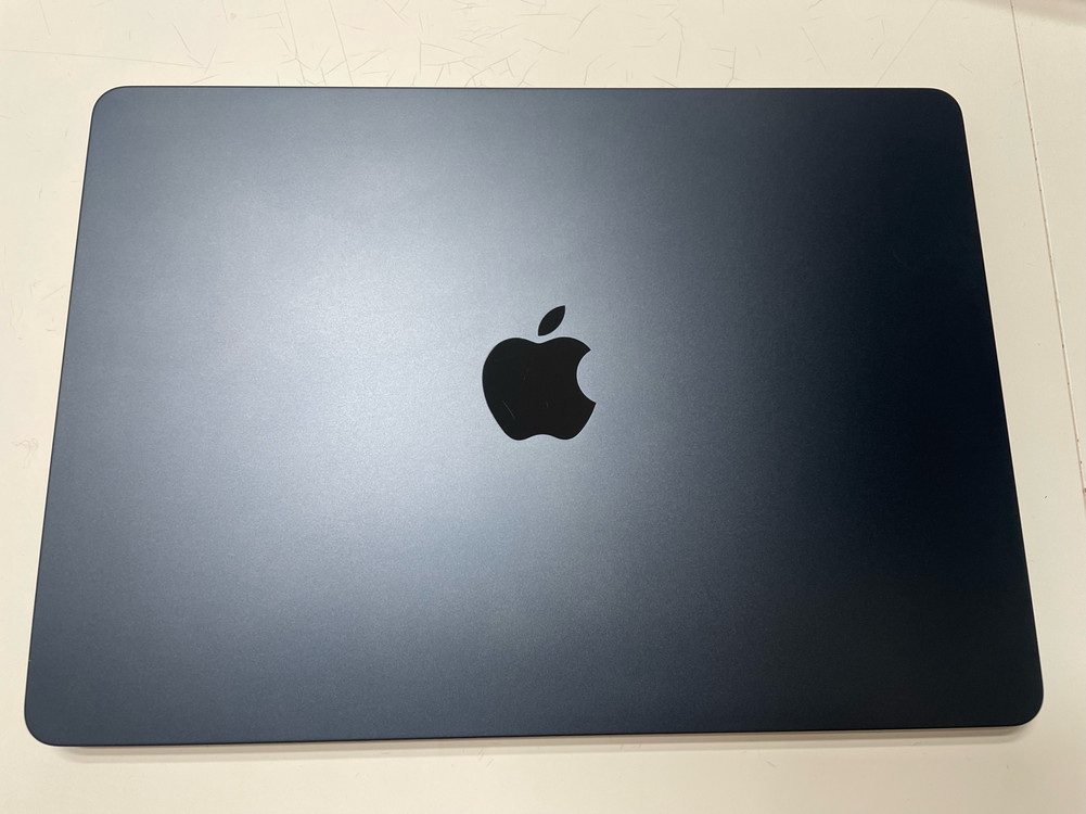 맥북 에어 13.6인치 M2 8GB 256GB 미드나이트 이미지