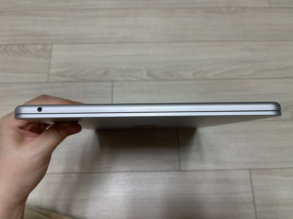 맥북 에어 13.6 M2 8GB 256GB 실버 이미지