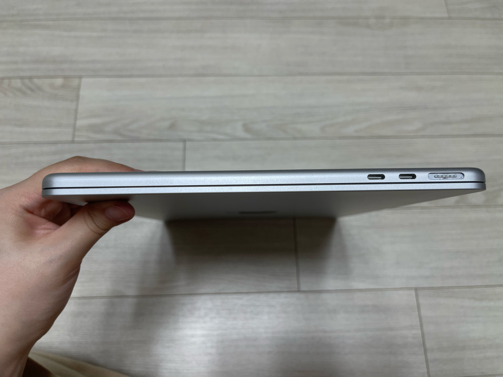 맥북 에어 13.6 M2 8GB 256GB 실버 이미지