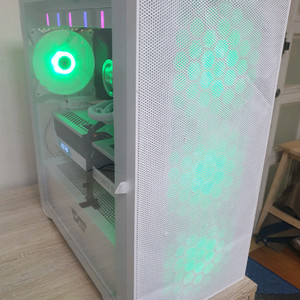 13900K 수냉 64G 2T RTX4080 SUPER 화이트 신품동일 하이엔드급 본체 이미지