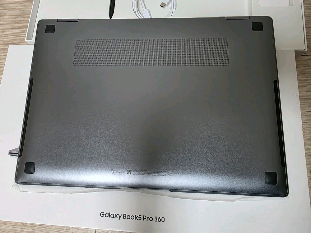 삼성 갤럭시북5 프로 360 1TB 16인치 노트북/새제품 이미지