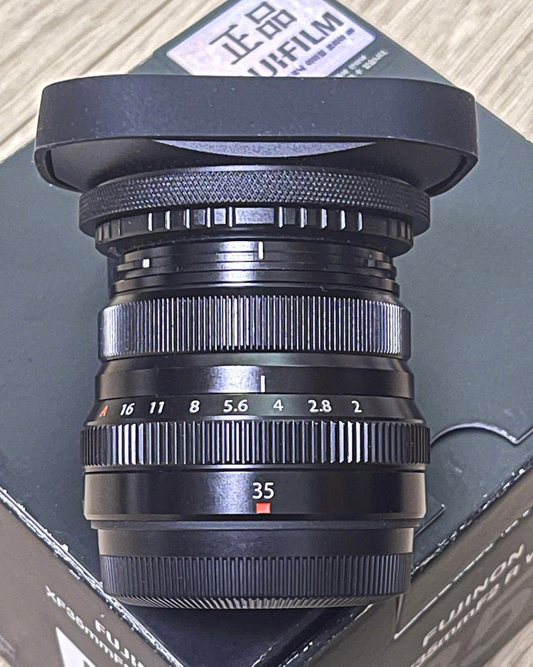 XF 35mm F2 R WR 렌즈 이미지