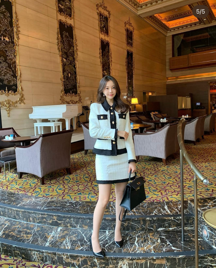 [새상품] 로아르 트위드 골드버튼 투피스 set 이미지