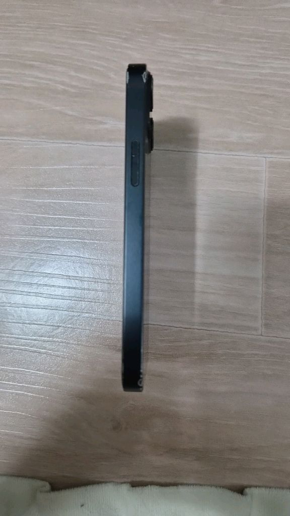 아이폰 13미니 이미지