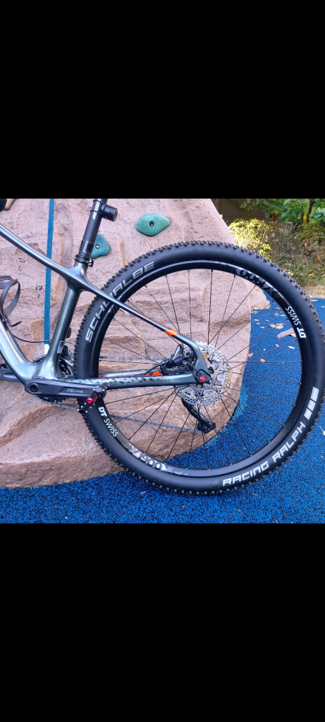 위아이스풀카본 MTB 자전거 이미지