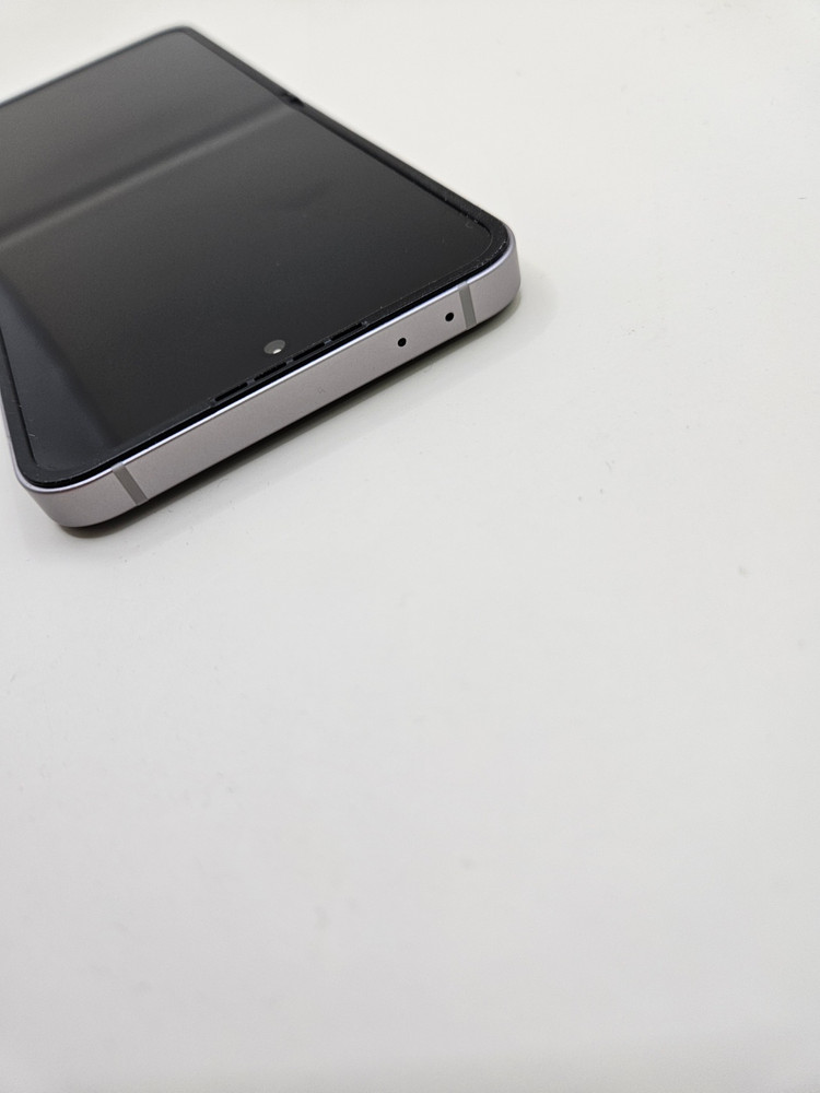 S급 갤럭시Z플립6 정품 정상해지 중고폰 할인가능 이미지