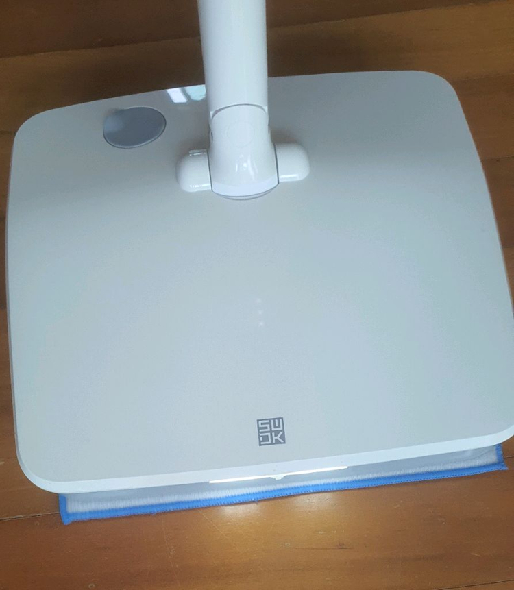 무선 물걸레 청소기 이미지