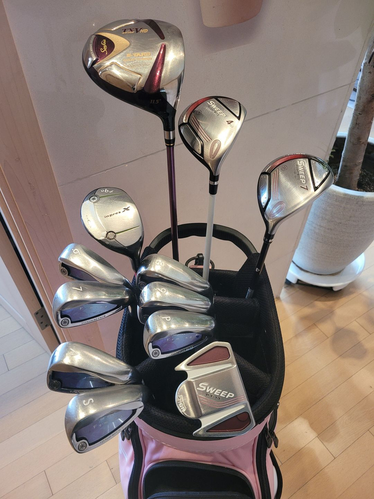 여성 고반발 에스야드와 야마하,카카오캐디백등 풀세트 판매해요 이미지