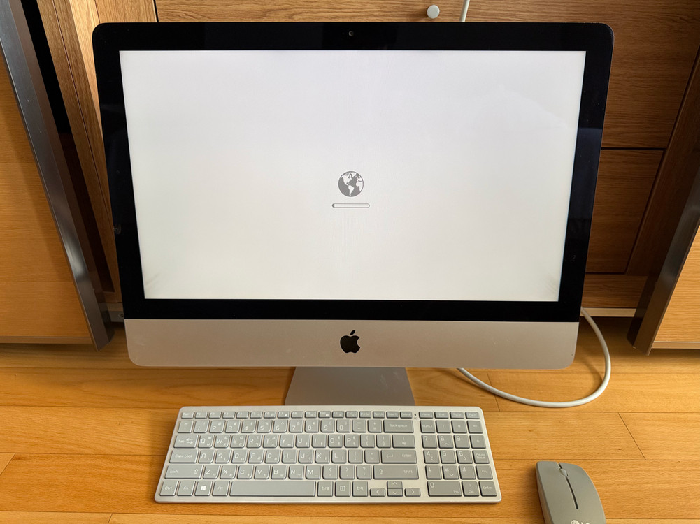 애플 아이맥 imac 맥킨토시 맥북 MAC APPLE 컴퓨터 그래픽 디자인A1418직거래만가능저희집 지하주차장에서 이미지