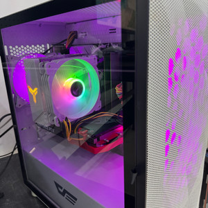 게이밍 컴퓨터 본체 팝니다 인텔 i7 10700f / 3060ti 이미지