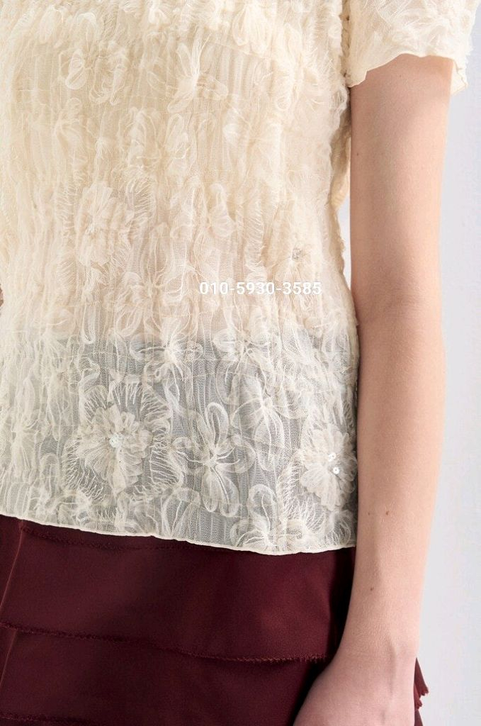 랑방 완판 플라워 탑 이미지