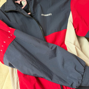 약한영웅 안수호 qt8 네이비 바람막이 L 이미지