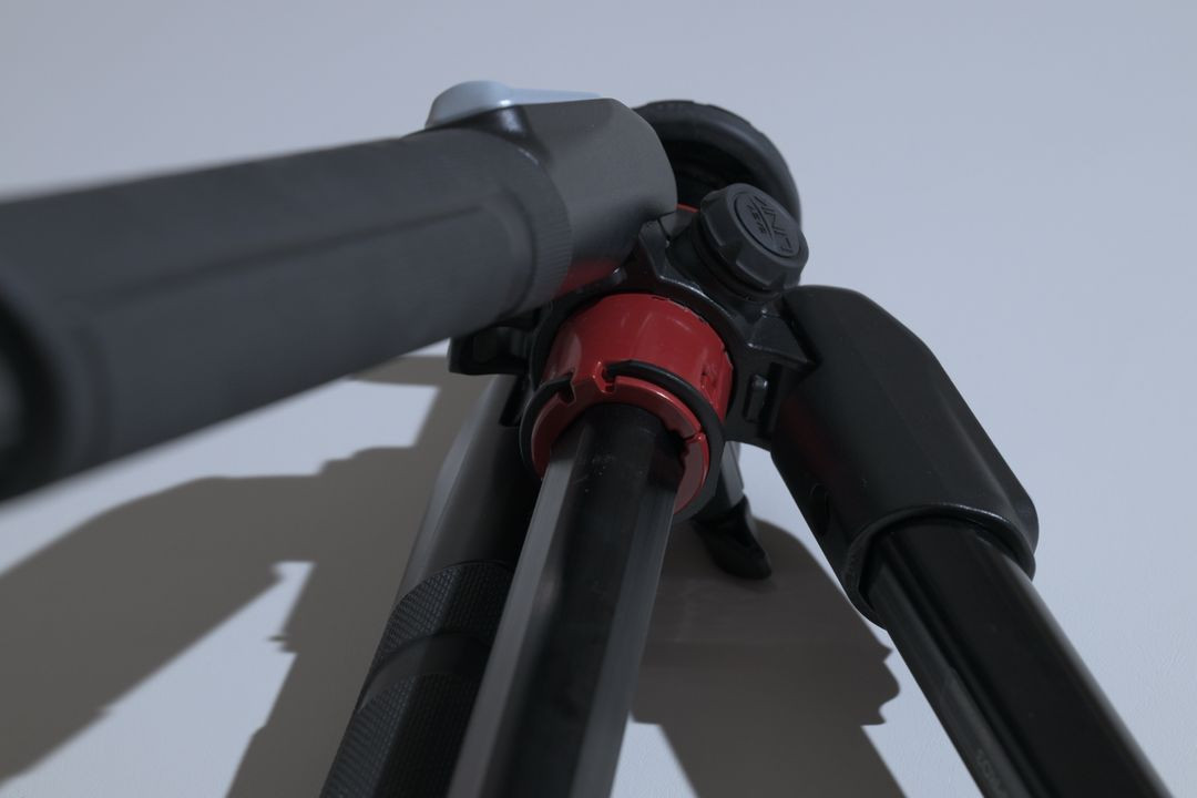 맨프로토 055 XPRO 국민 삼각대 트라이포드 이미지