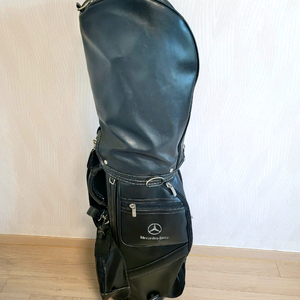 벤츠 골프 캐디백 (골프채 포함) 이미지