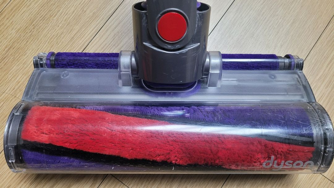 깨끗하게 세척한 다이슨 청소기 V7(19분 연속동작) 이미지