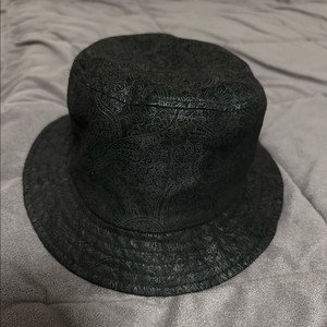 [Free] Spotseoul 페이즐리 버킷햇 블랙 이미지