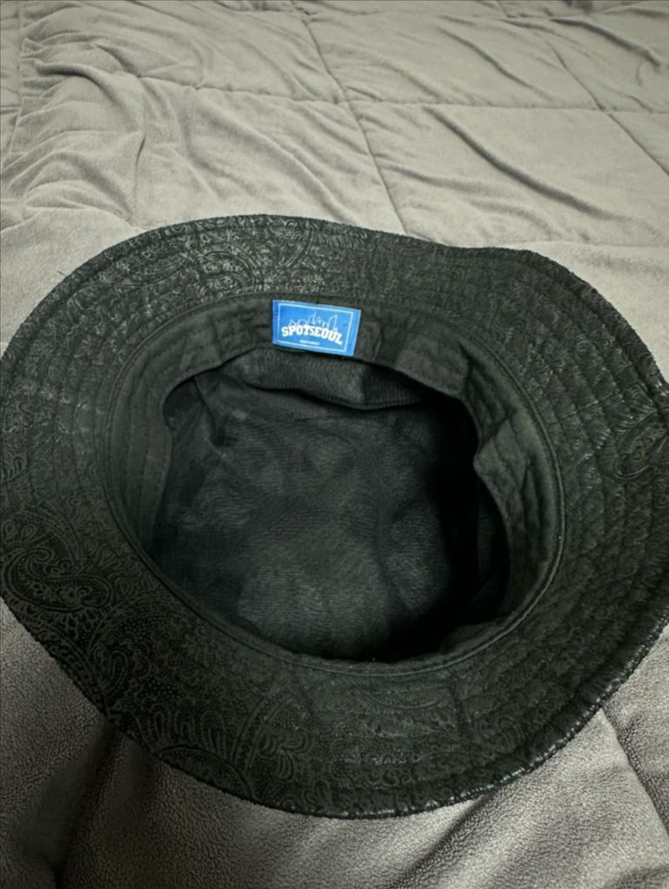 [Free] Spotseoul 페이즐리 버킷햇 블랙 이미지