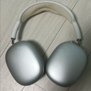 에어팟 맥스 이미지
