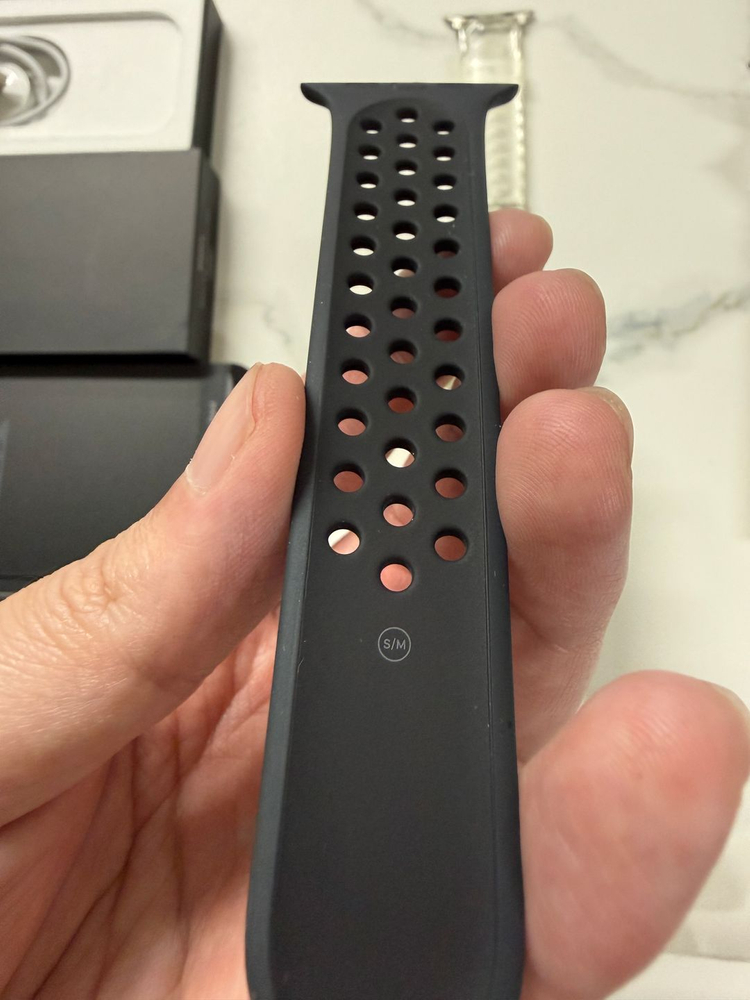 애플워치6 44mm 나이키 에디션 부품용 + 교체 배터리킷 + 스트랩들 이미지