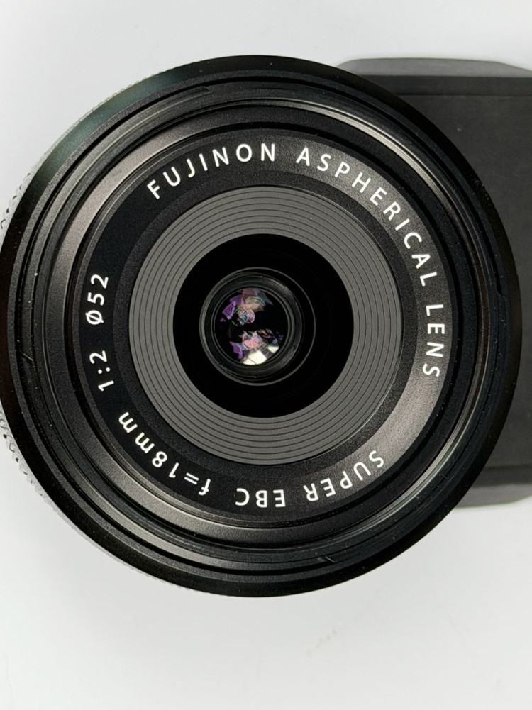 후지필름 XF 18mm F2 R 렌즈 이미지
