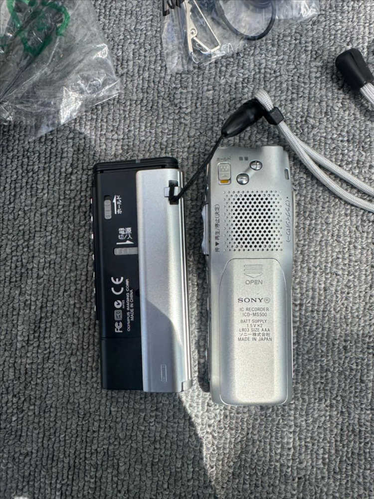[미사용/풀세트] 올림푸스 V-20 및 소니 ICD-MS500 녹음기 2종팝니다 상품 정보• 브랜드/모델명:1.O 이미지