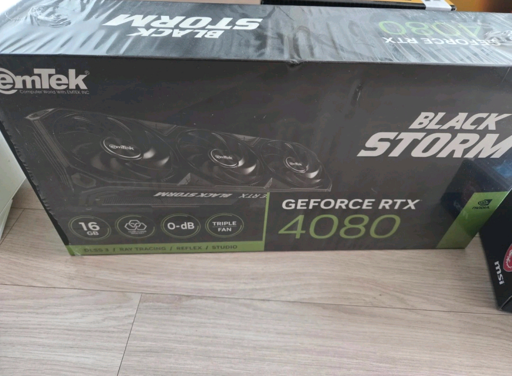 컴퓨터 조립pc 본체 데스크탑 인텔13700kf rtx4080 DDR5 32GB SSD 1TB 이미지