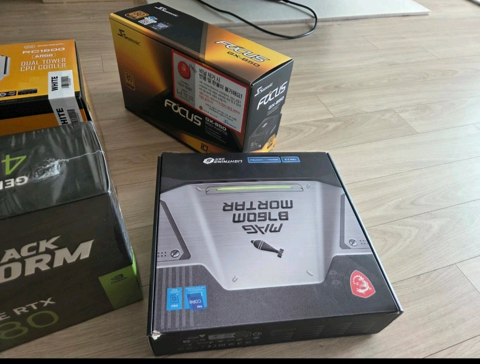 컴퓨터 조립pc 본체 데스크탑 인텔13700kf rtx4080 DDR5 32GB SSD 1TB 이미지