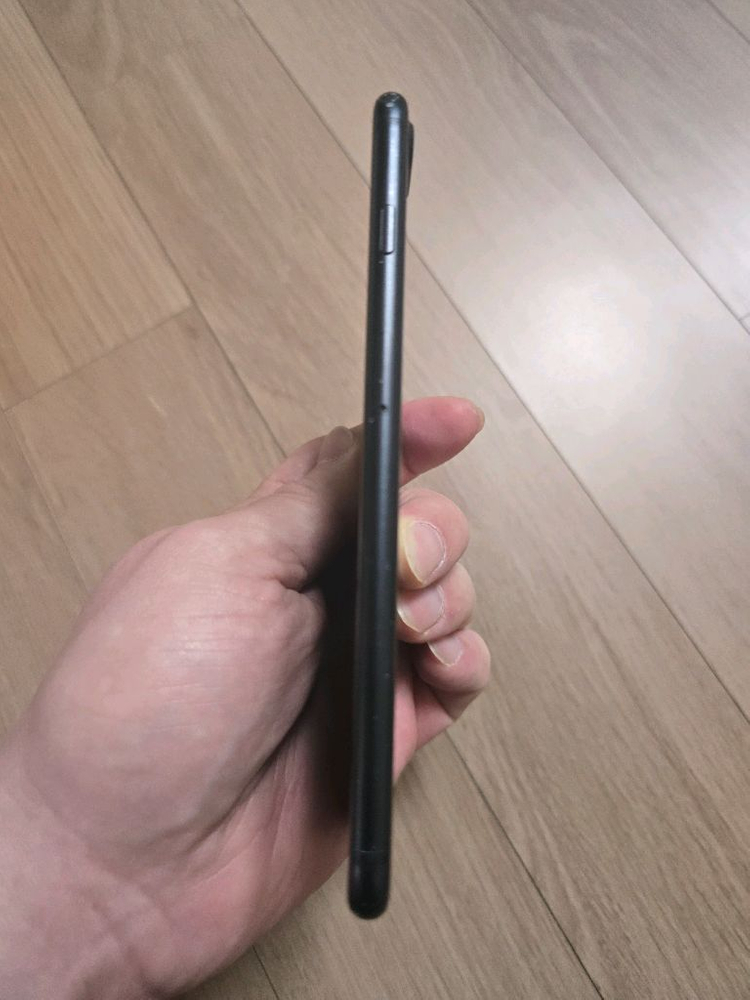 아이폰7플러스128기가 매트블랙 이미지