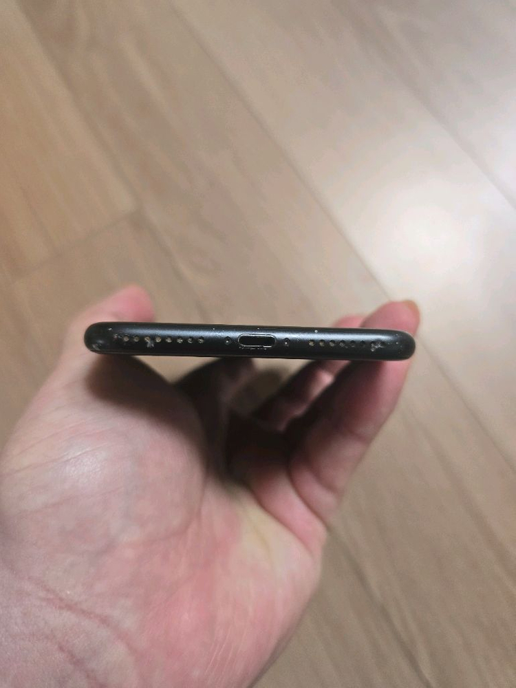 아이폰7플러스128기가 매트블랙 이미지