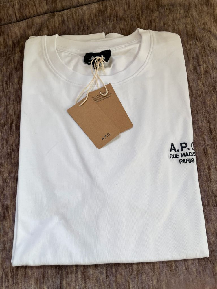 아페쎄 반팔 레이몬드반팔 새상품 정품 이미지