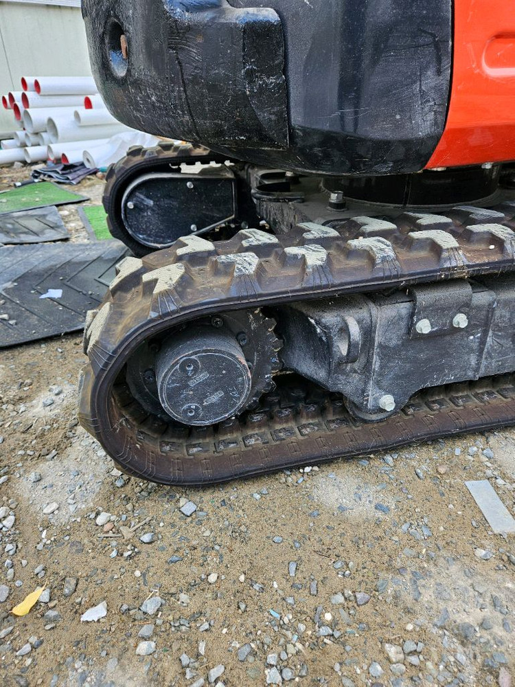 구보다u17s미니굴삭기 이미지